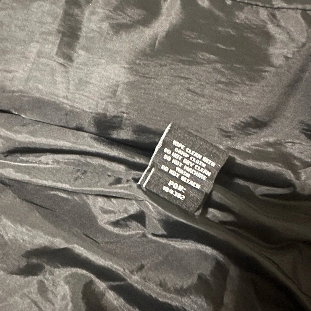 Nice black Jou Jou jacket with removable fuzzy collar XXL - Picture 8 of 9